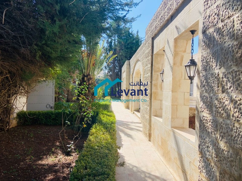 Renovated Detached Villa  with Swimming Pool in Abdoun 3480