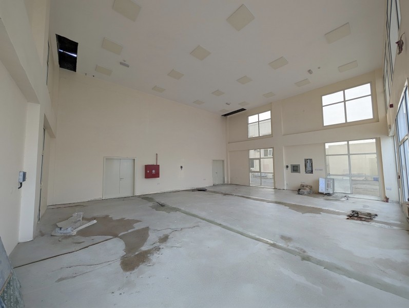 370 SQM Full Building |Multi-Purpose |free parking - Image 5