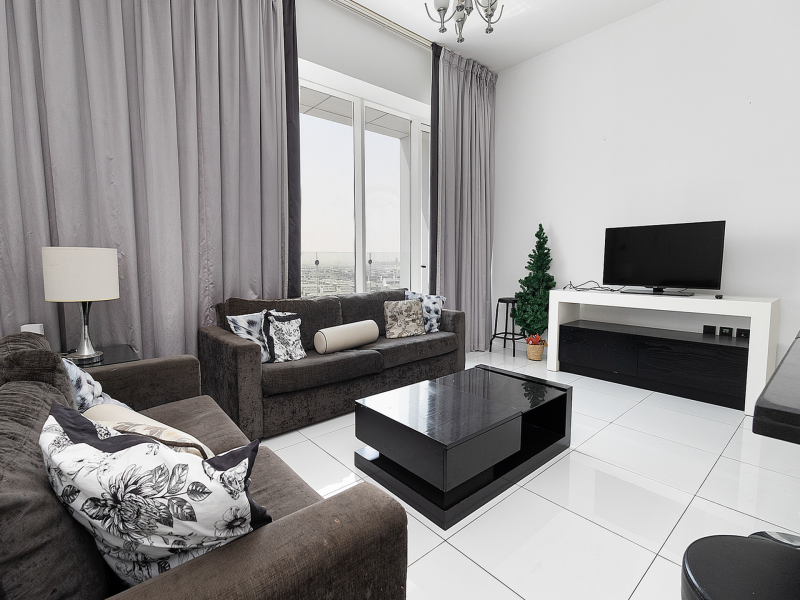 Fully Furnished 2BR